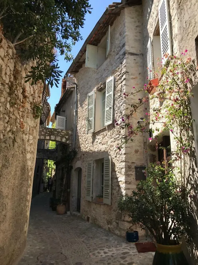 L'Elegante - Maison De Ville Avec Bains A Remous - Parking Inclus Saint-Paul-de-Vence Tatil Evi