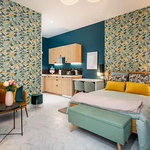  Apartment Le Cocon On Dine France